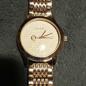 Men's or womens Gucci wrist watch